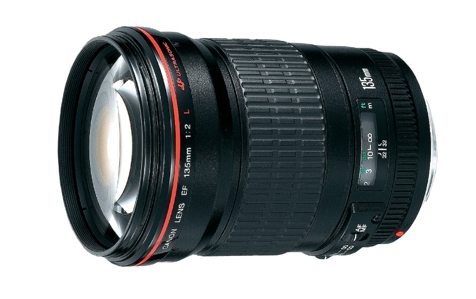 Canon EF 135mm f/2.0 L USM lens